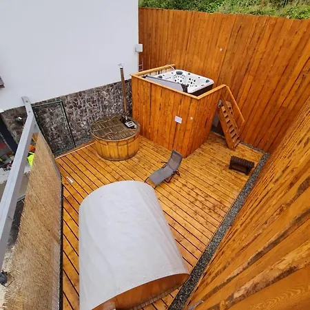 Hotel apartamentowy Tri Sestry Jasna *